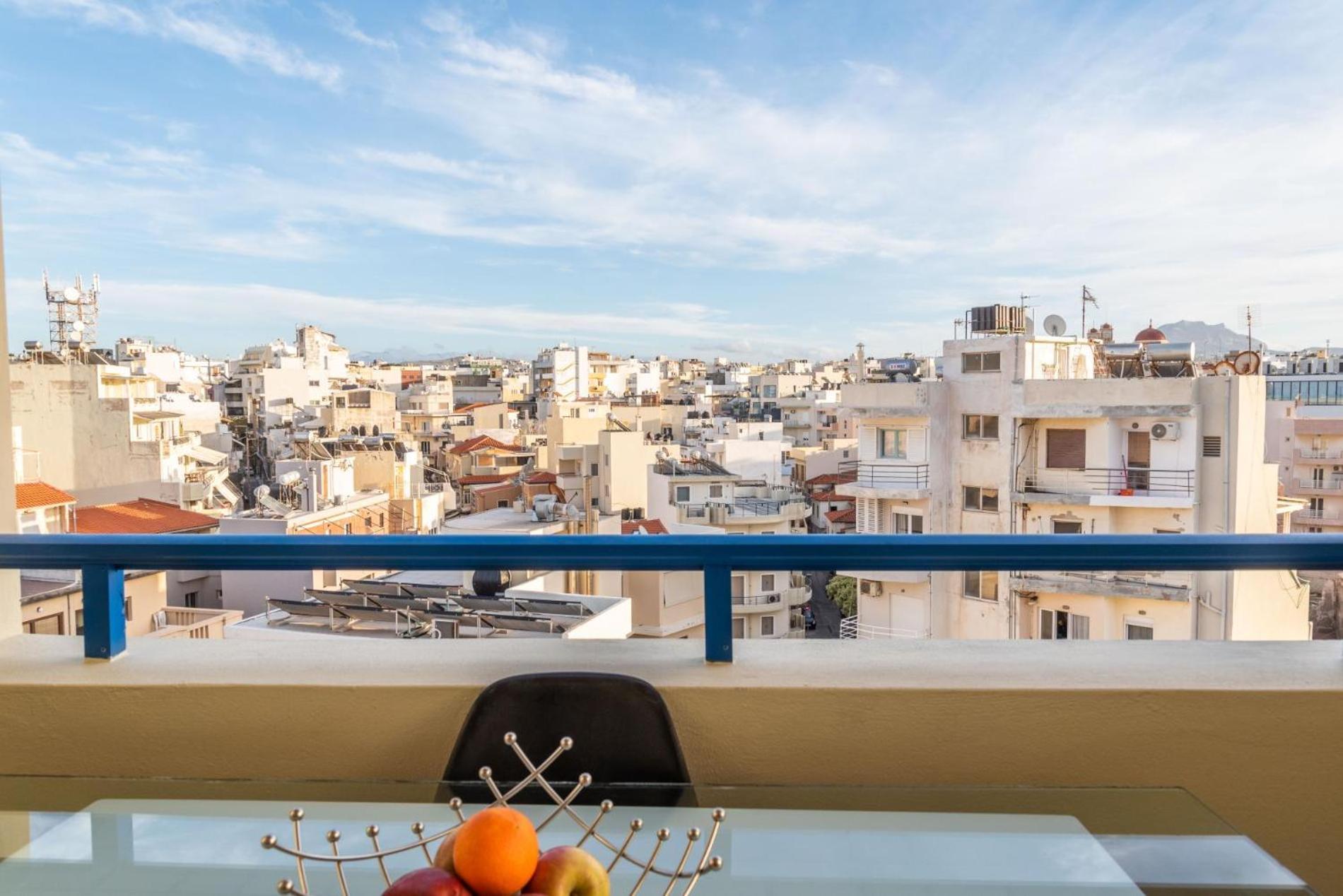 Sky 7 View Apartment Heraklion  Exterior photo